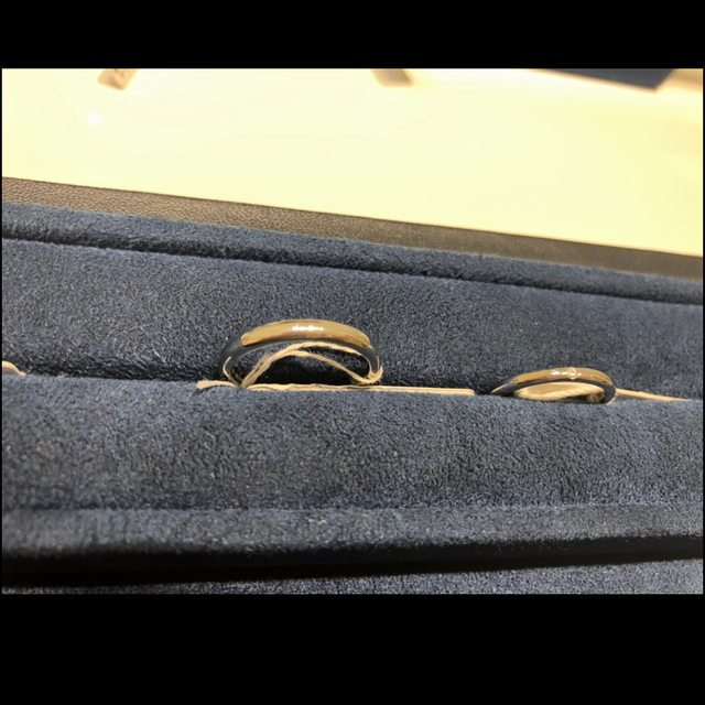 【4℃ BRIDAL(ヨンドシーブライダル)の口コミ】 ストレートとウェーブで悩んでおり、４℃さんではストレート／ウェーブ（ス…