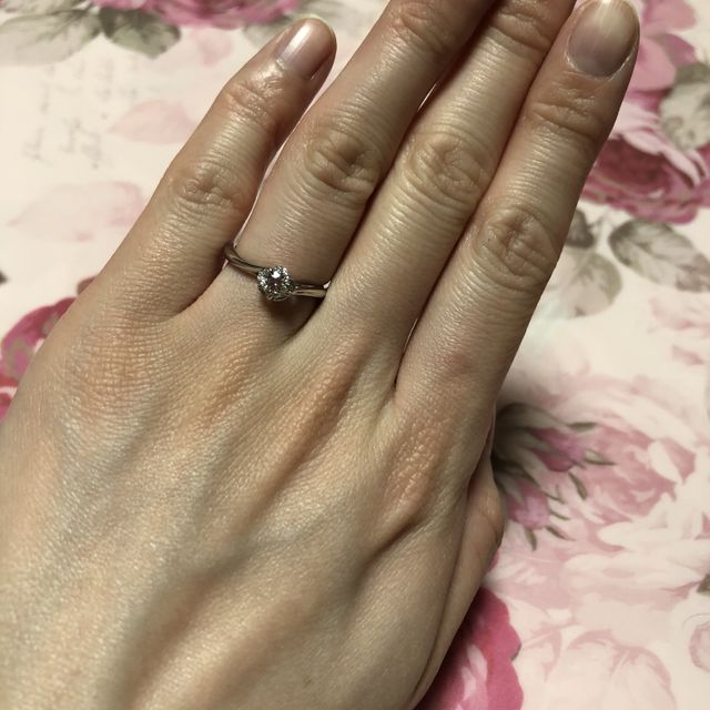 【銀座ダイヤモンドシライシの口コミ】 最初に店頭でパラパラっと見たカタログで、あ、可愛い！とつい口に出し、…