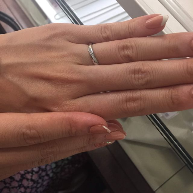 【PILOT BRIDAL(パイロットブライダル)の口コミ】 １０年も２０年も結婚指輪は常につけるものなので、傷に強い指輪を探して…