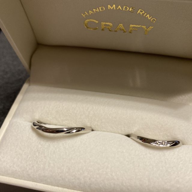 【CRAFY(クラフィ)の口コミ】 以前から手作り指輪が良いなと話していて、CRAFYを見つけました！
Instagr…