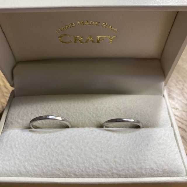 【CRAFY(クラフィ)の口コミ】 手作りの結婚指輪を作りたくて探していましたが、価格もスタッフさんもと…
