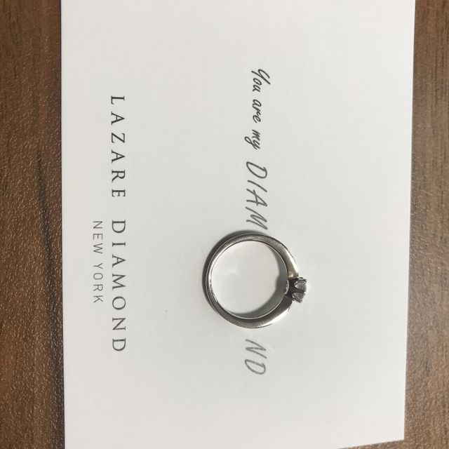 【ラザール ダイヤモンド(LAZARE DIAMOND)の口コミ】 私の希望だけではなく彼の考えも取り入れた指輪を探していたところ、ピッ…