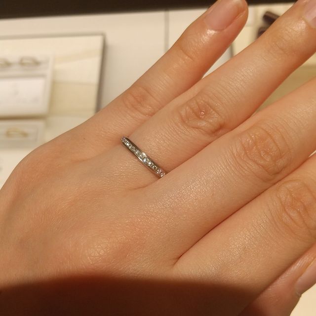 【俄(にわか)の口コミ】 京杢目でダイヤが入っているデザインに惹かれました。京杢目のさりげない…