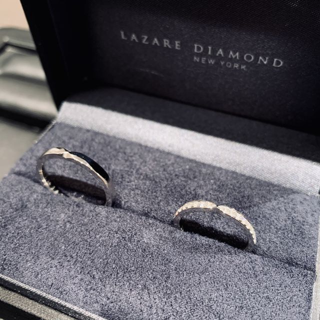 【ラザール ダイヤモンド(LAZARE DIAMOND)の口コミ】 他ブランドの似たデザインとも迷いましたが、ラザールさんの指輪はメンズ…