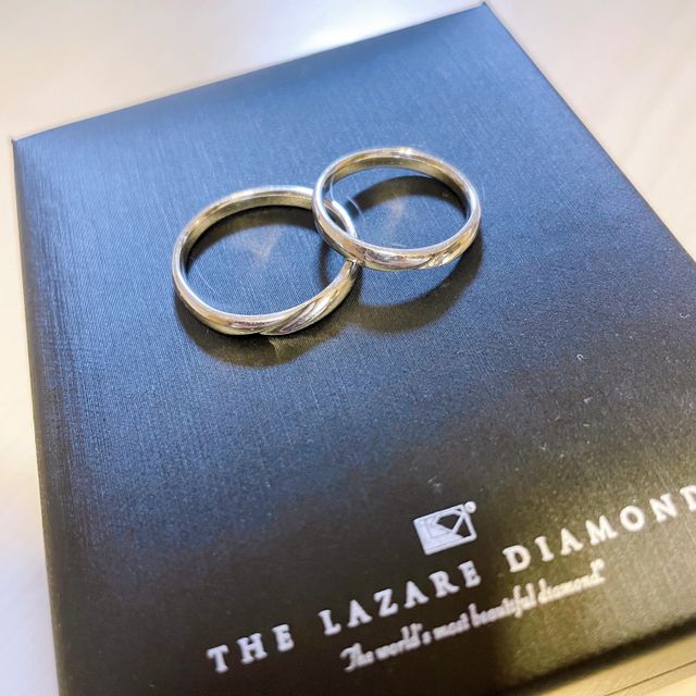 【ラザール ダイヤモンド(LAZARE DIAMOND)の口コミ】 シンプルなデザインが良かったので、希望が叶いました。
シンプルな物でも…