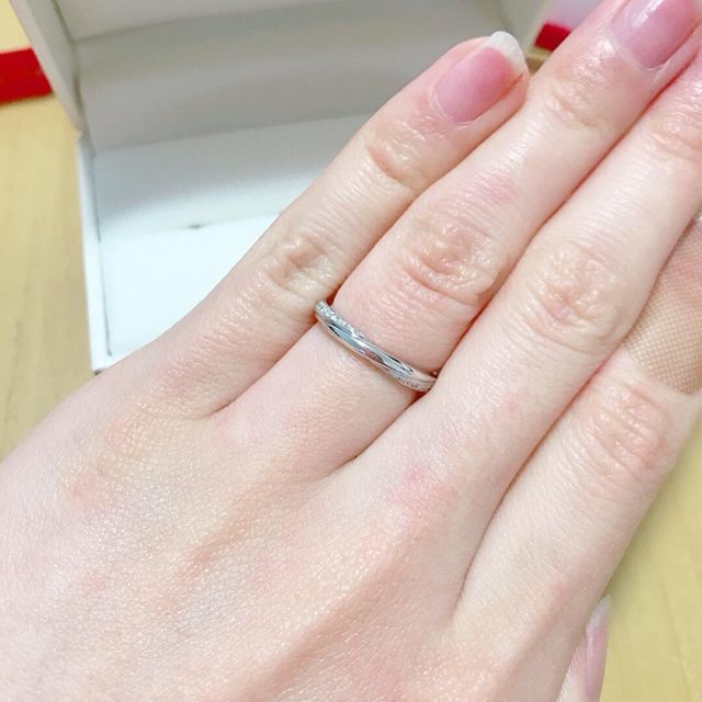 【TRECENTI(トレセンテ)の口コミ】 営業職で働いているので、お客さんと対面したときにあまり華美になりすぎ…