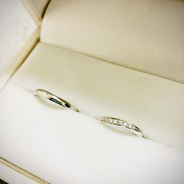 【宝寿堂(ほうじゅどう)の口コミ】 細身のデザインで、ブルーダイヤが入っている物を探しており、宝寿堂に来…