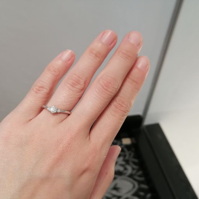 【エクセルコダイヤモンド(EXELCO DIAMOND)の口コミ】 デザインがたくさんあり、自分ではコレというのが伝えられなかったため、…