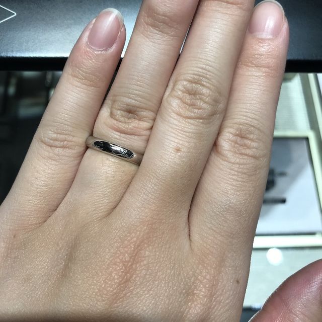 【ヴァン クリーフ＆アーペル(Van Cleef & Arpels)の口コミ】 シンプルだけど少し周りと違うデザインの指輪が揃っておりました。創設者…