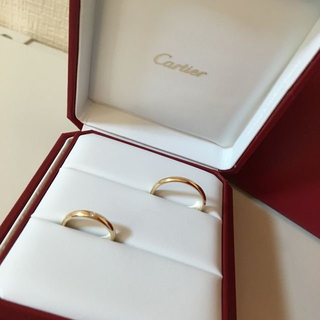 【カルティエ(Cartier)の口コミ】 結婚指輪は絶対にカルティエと決めていました。シンプルで上品な主張しす…