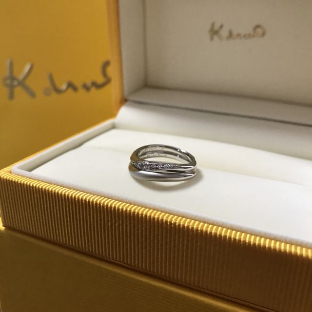 【ケイウノ ブライダル(K.UNO BRIDAL)の口コミ】 こだわりが強い私達ですが、職人さんがデザイン画を書いてくれ、自分達だ…