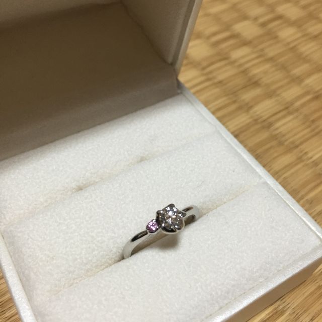 【アンジェリックフォセッテ(Angelique Fossette)の口コミ】 まずはデザインです。しかも、セミオーダーのお店なので基本のデザインを…