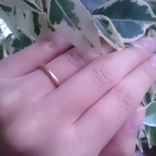 【ケイウノ ブライダル(K.UNO BRIDAL)の口コミ】 ゴールドで探していたのですが、私のこだわりが強くなかなか決まりません…