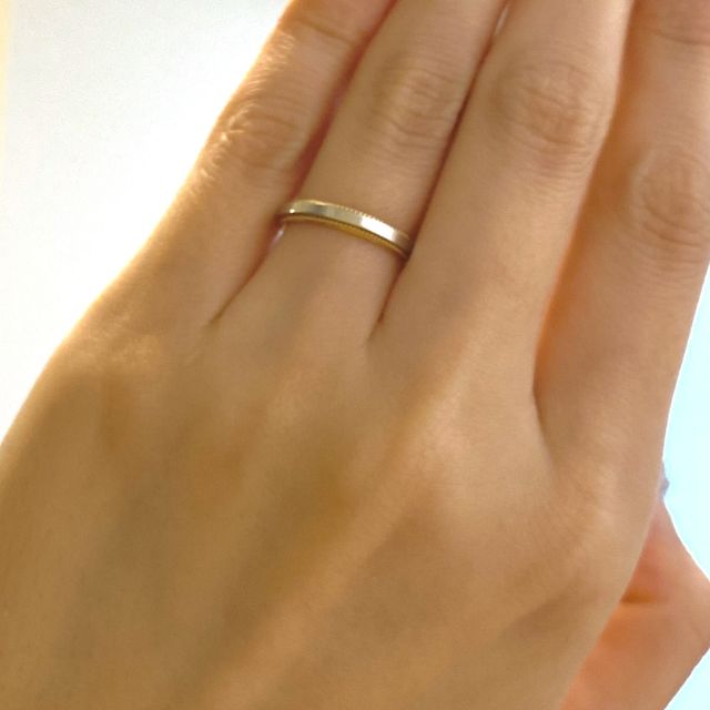 【ヴァンドーム青山(VENDOME AOYAMA)の口コミ】 もともとミルグレインのデザインで探していました。
このデザインはいろい…