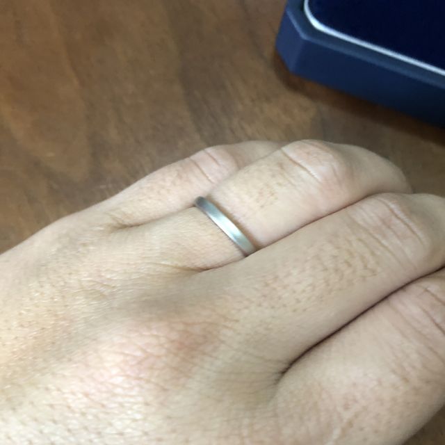 【銀座ダイヤモンドシライシの口コミ】 シンプルかつ長年つけていても劣化のしにくいPT2.0(プラチナ)で、それぞれ…