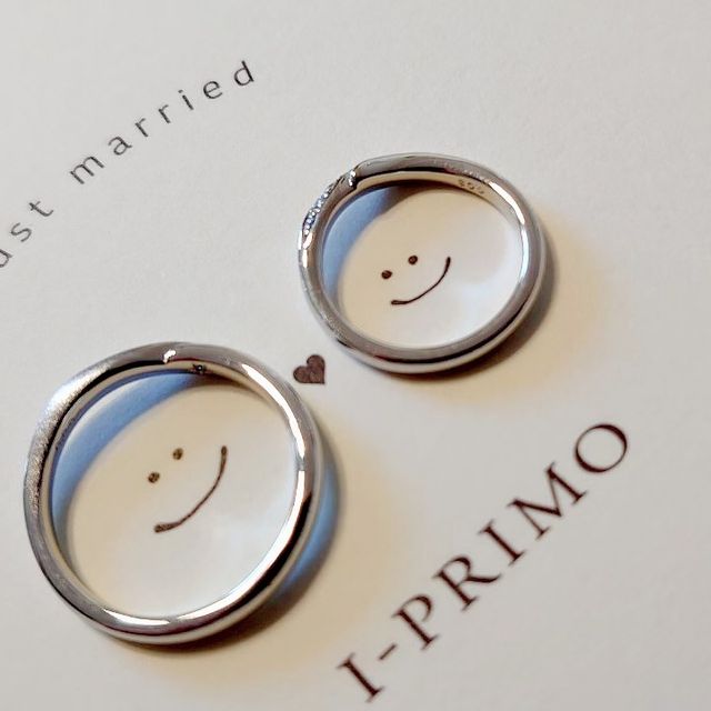 【アイプリモ(I-PRIMO)の口コミ】 価格とデザインで絞り込んで決めました。
デザインは、婚約指輪と結婚指輪…