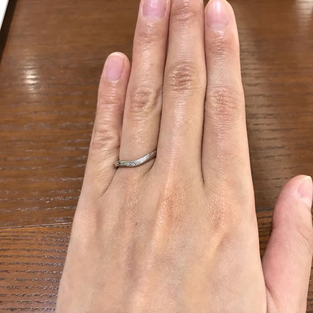 【TRECENTI(トレセンテ)の口コミ】 ストレートは似合わず、ウェーブやＶラインのものを探していました。こち…