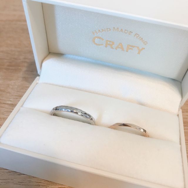 【CRAFY(クラフィ)の口コミ】 お店の雰囲気と価格、何より自分達で指輪を作れるとこが決め手となりまし…