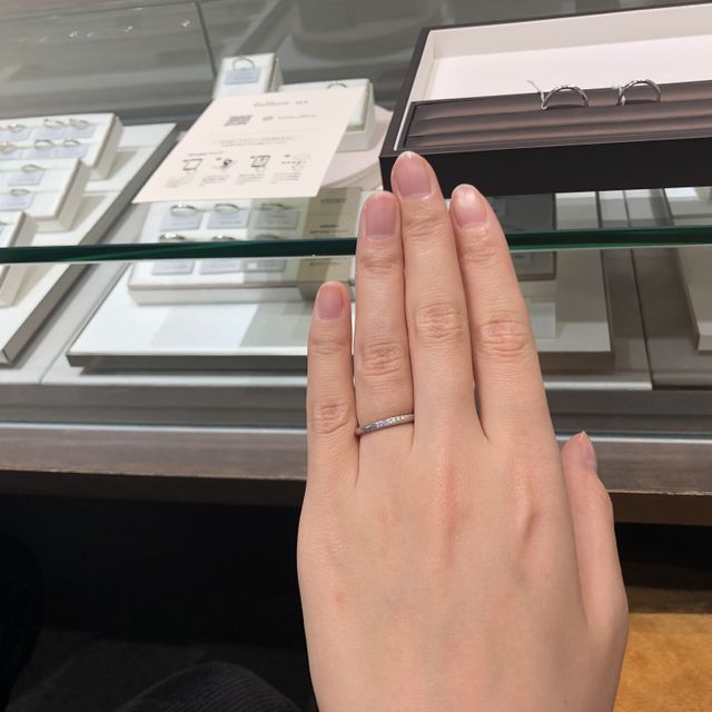 【アイプリモ(I-PRIMO)の口コミ】 ダイヤモンドが入っているのがよくて、ダイヤモンドの輝き方がとにかく綺…