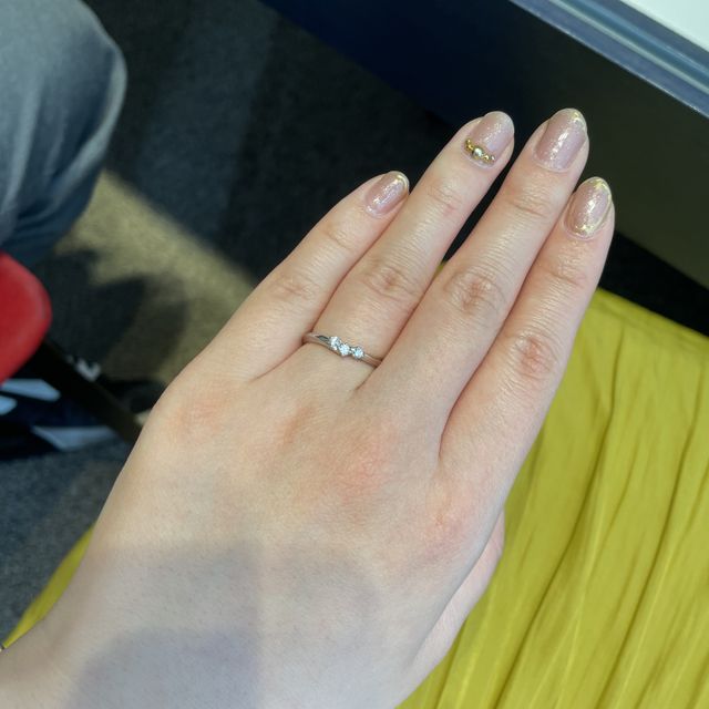 【銀座ダイヤモンドシライシの口コミ】 デザインがオシャレで日頃のファッションリングに近い感覚でワクワクしな…