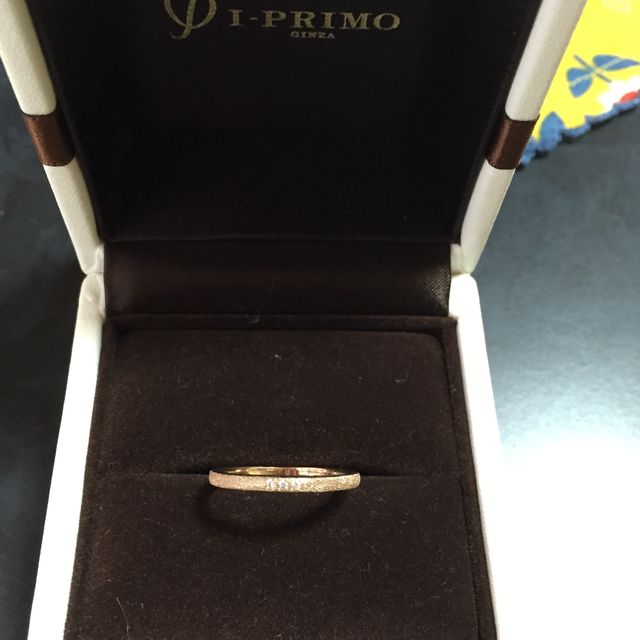 【アイプリモ(I-PRIMO)の口コミ】 決め手は、デザインでした。初めて指輪を購入したのですが、ゴールドピン…