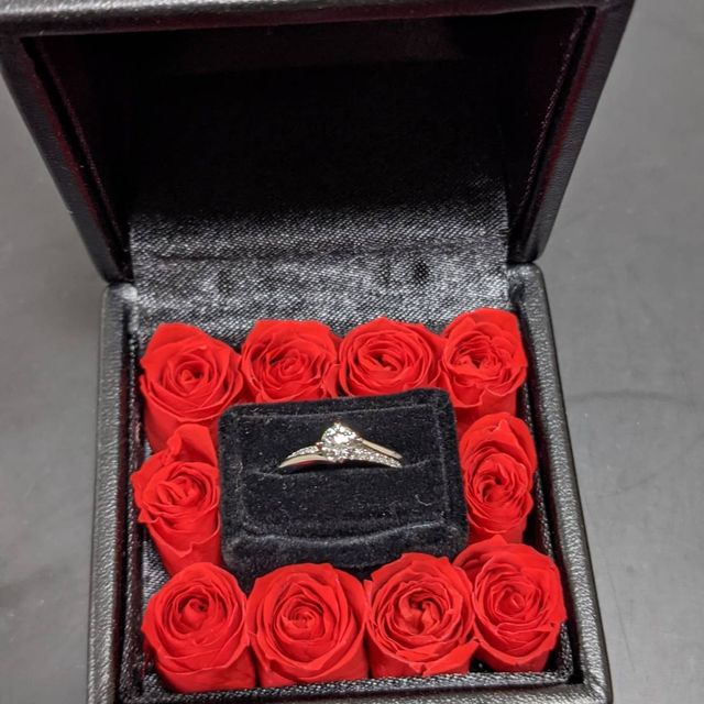 【エクセルコダイヤモンド(EXELCO DIAMOND)の口コミ】 ダイヤモンドの輝きを1番重視しました。カットも1番ダイヤモンドが輝きを…