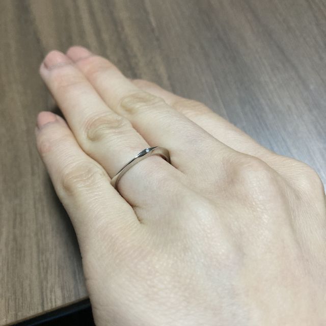 【アイプリモ(I-PRIMO)の口コミ】 結婚指輪といってもあまり豪華すぎずに小さくダイヤのついたものを探して…