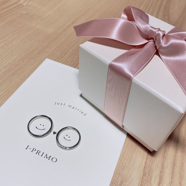 【アイプリモ(I-PRIMO)の口コミ】 新しい商品でとても人気があること、どの角度からでもダイヤが見えて輝き…