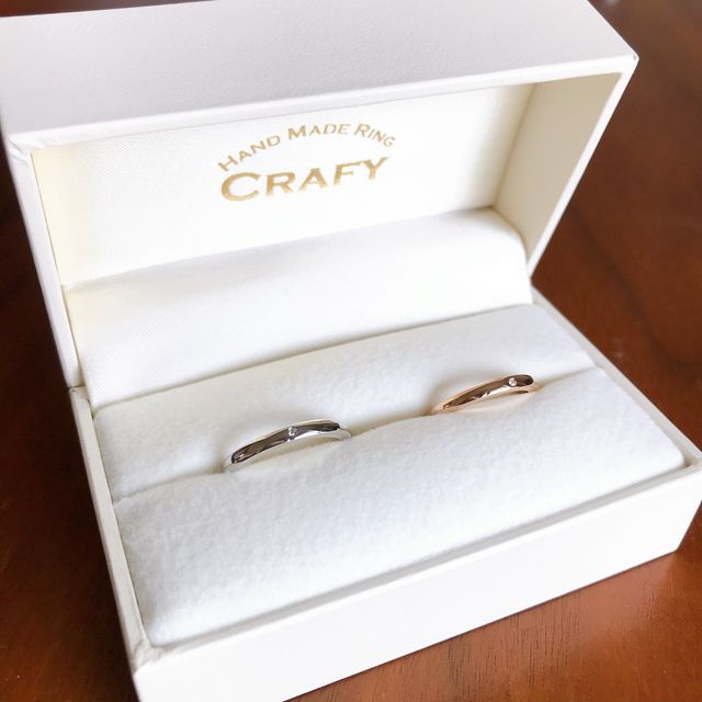 【CRAFY(クラフィ)の口コミ】 2人の予算内におさめることができたことや、
スタッフさんがシンプルで素…