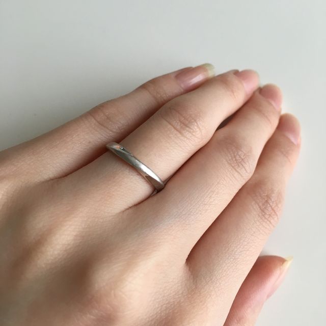 【4℃ BRIDAL(ヨンドシーブライダル)の口コミ】 あまり人とかぶるのは嫌、でも派手すぎるのも嫌と言う我が儘に対応したシ…