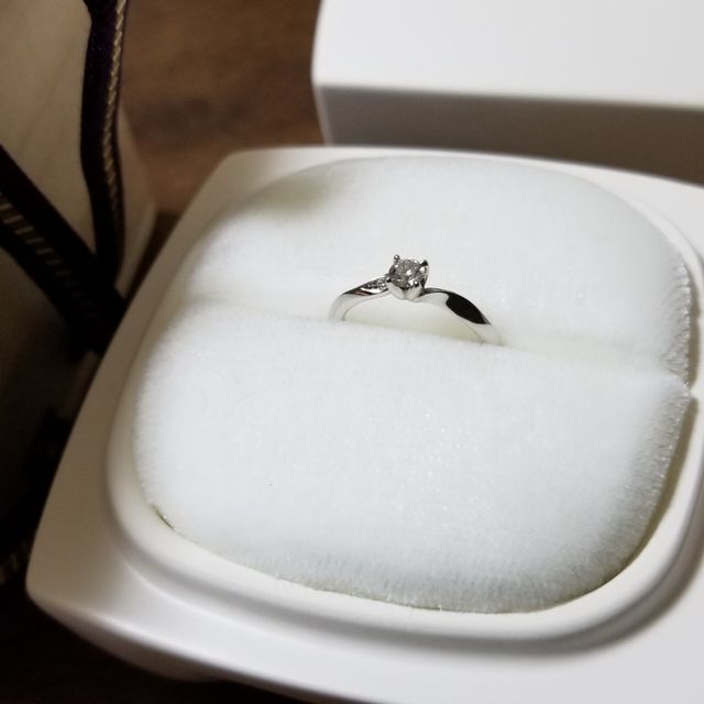 【俄(にわか)の口コミ】 デザインは去ることながら、一つ一つの指輪に込められた思いに惹かれ購入…