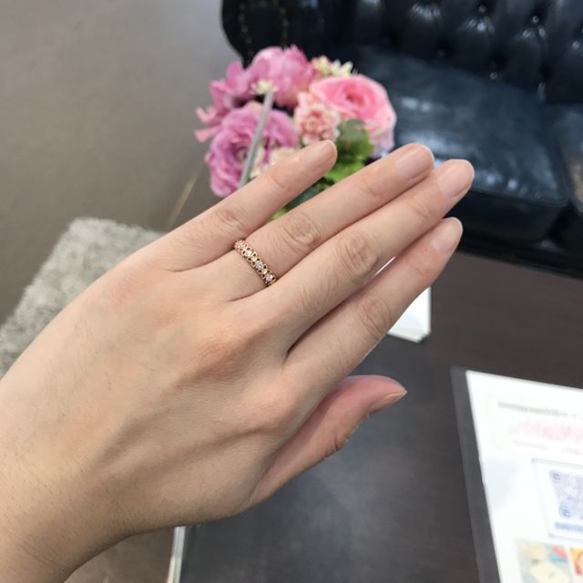 【LUCIE(ルシエ)の口コミ】 SNSでルシエすんの指輪の広告をみた時にデザインがとても可愛くて、結婚指…