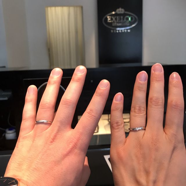 【エクセルコダイヤモンド(EXELCO DIAMOND)の口コミ】 たくさん試着した中で、一番しっくりくるものを選びました。着け心地がよ…