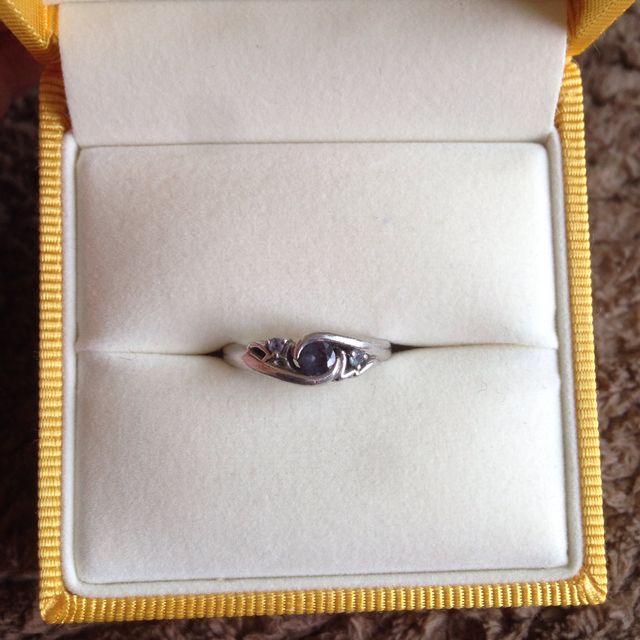 【ケイウノ ブライダル(K.UNO BRIDAL)の口コミ】 フルオーダーだったため、世界にひとつのオリジナル指輪を作ることができ…