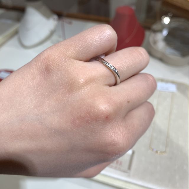 【TRECENTI(トレセンテ)の口コミ】 プラチナの輝きがきれいでした。内甲丸という他にはない加工方法で着け心…