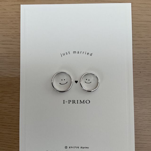【アイプリモ(I-PRIMO)の口コミ】 選んだ指輪が好みのデザインでした。価格もリーズナブルで他のブランドと…