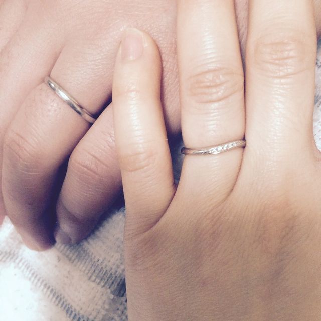 【4℃ BRIDAL(ヨンドシーブライダル)の口コミ】 ずっとつけられるもの、そしてあきがこないものと思い探していました。ペ…