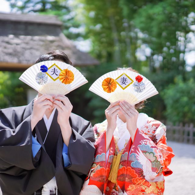 【銀座ダイヤモンドシライシの口コミ】 婚約指輪はダイヤだけ夫が購入してくれて、ダイヤを置く台のデザインを私…