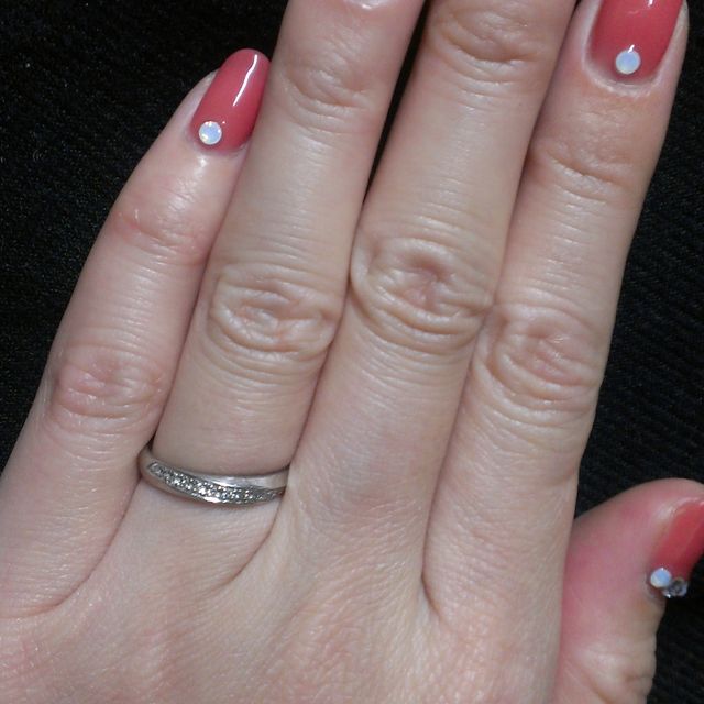 【ギンザタナカブライダル(GINZA TANAKA BRIDAL)の口コミ】 婚約指輪を既に同店で購入済みでしたので、その婚約指輪と重ね付けできる…