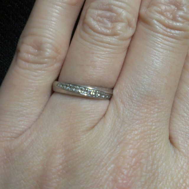 【ギンザタナカブライダル(GINZA TANAKA BRIDAL)の口コミ】 婚約指輪を既に同店で購入済みでしたので、その婚約指輪と重ね付けできる…