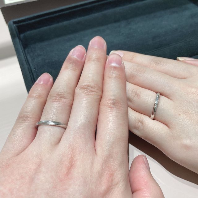 【TRECENTI(トレセンテ)の口コミ】 デザインに一目惚れしました。ダイヤモンドが入ってるラインの幅が主張し…