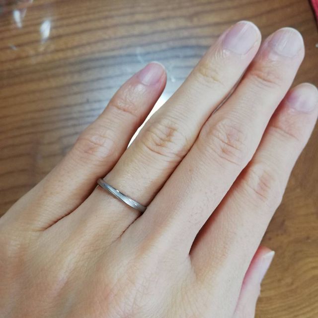 【アイプリモ(I-PRIMO)の口コミ】 指輪のデザイン、コンセプト、つけ心地が良く、決めました。海外でも常時…