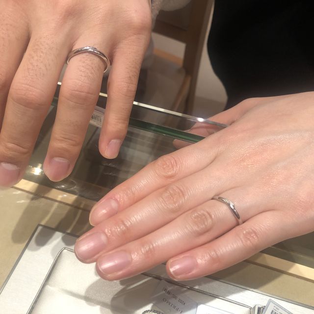 【アイプリモ(I-PRIMO)の口コミ】 つけ心地が良かった。デザインは洗練されていてよかったが、自分の太い指…