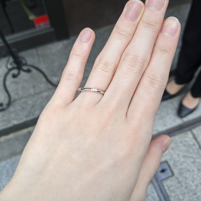 【HOSHI no SUNA 星の砂(ほしのすな)の口コミ】 こちらはストレートタイプで、上の部分のみがプラチナではなくゴールドで…