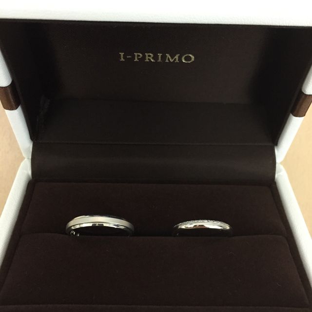 【アイプリモ(I-PRIMO)の口コミ】 始めはウェーブした形状のものを検討していましたが、ずっとつけるものな…