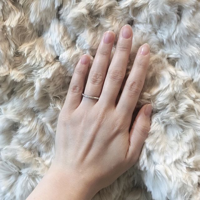 【MAGNOLIA WHITE JEWELRY(マグノリアホワイトジュエリー)の口コミ】 華美にならない指輪がよくて、ダイヤはなくていいかなと思っていたのです…