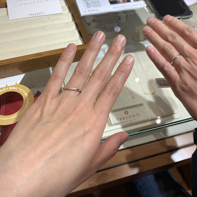 【TRECENTI(トレセンテ)の口コミ】 いろいろ種類があり、選ぶのが楽しい。
丸くてつけ心地が良い。
どこから…