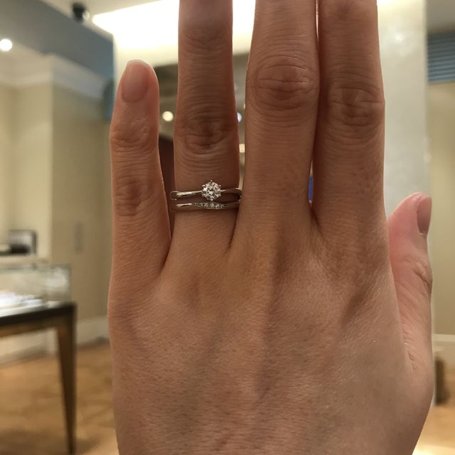 【TRECENTI(トレセンテ)の口コミ】 価格は92.000円でした。初めて指輪を見に行ったので安いのか高いのかは分…