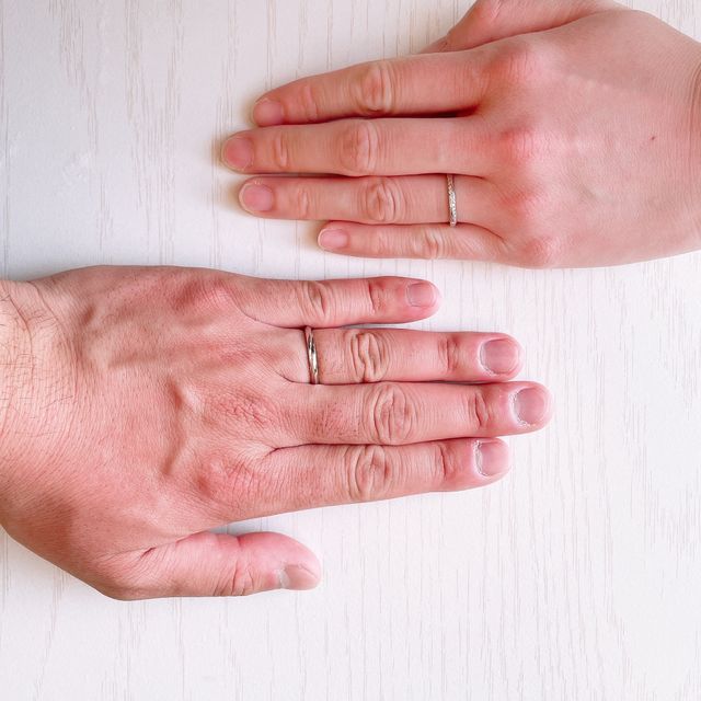 【アイプリモ(I-PRIMO)の口コミ】 婚約指輪のセットを予定していましたが、試着すると着け心地がしっくりせ…