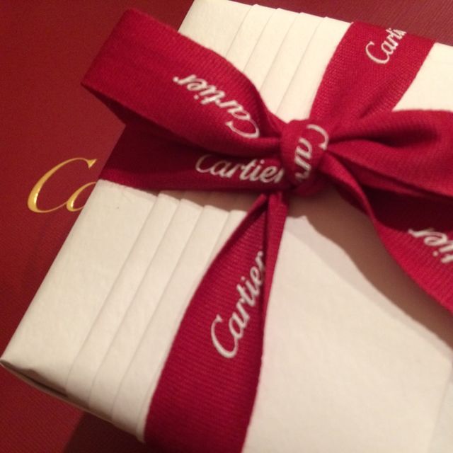 【カルティエ(Cartier)の口コミ】 ２０年ほど前から欲しかった指輪です。映画館でグレースドモナコを見てか…